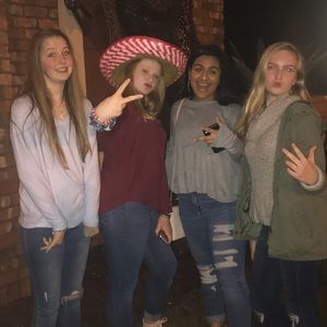 Meet your Posher, Abby